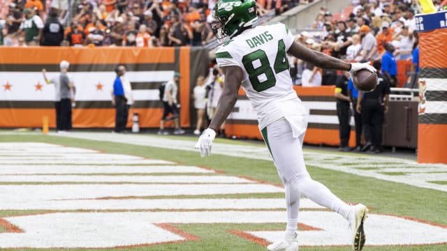 New York Jets WR Corey Davis celebrates touchdown catch